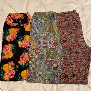 3 pairs of Lularoe leggings!